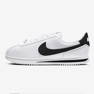 Nike Cortez 6.5Y (Women’s 8)